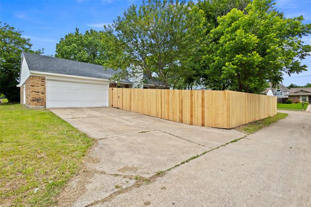 1518 Reisen Drive, Garland, TX 75040