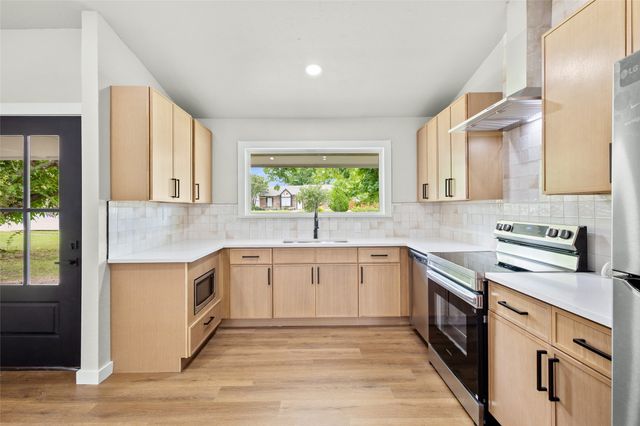 1518 Reisen Drive, Garland, TX 75040