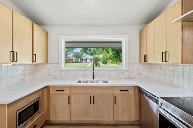 1518 Reisen Drive, Garland, TX 75040