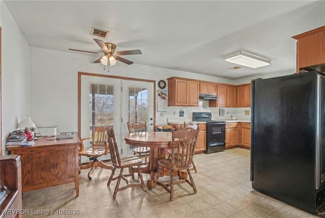 507 W Folsom Boulevard, Pocola, OK 74902