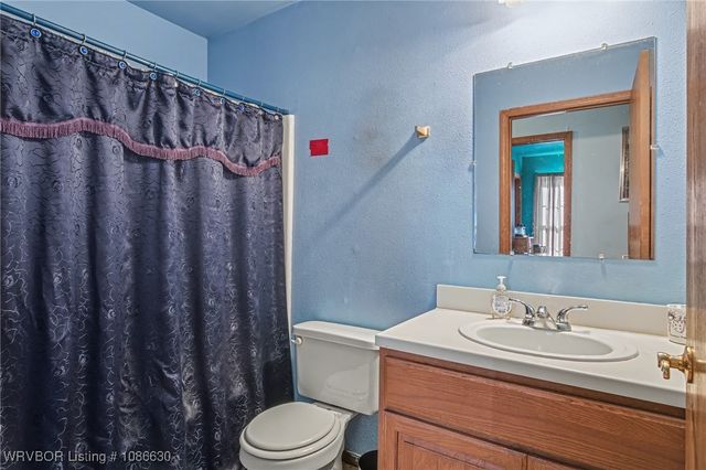 507 W Folsom Boulevard, Pocola, OK 74902