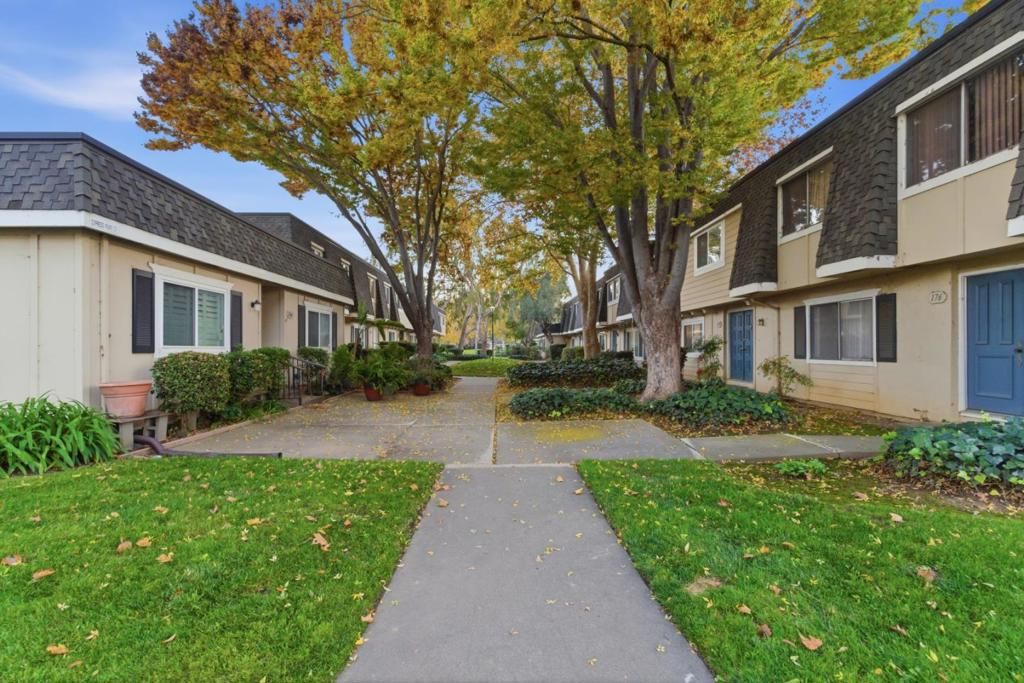 Image 2 of property listing at 7066 Cypress Point Court, San Jose, CA 95139