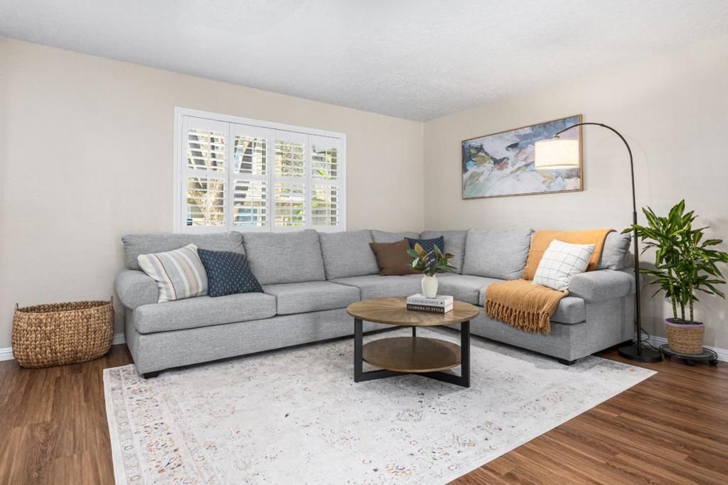 Image 4 of property listing at 7066 Cypress Point Court, San Jose, CA 95139