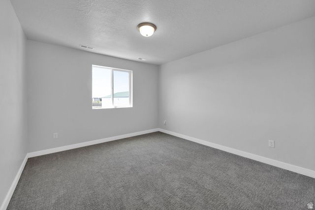 2316 W LYDIA LN, Syracuse, UT 84075