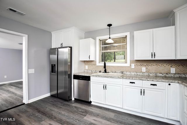 2106 Ramsey Avenue, Kingsport, TN 37665