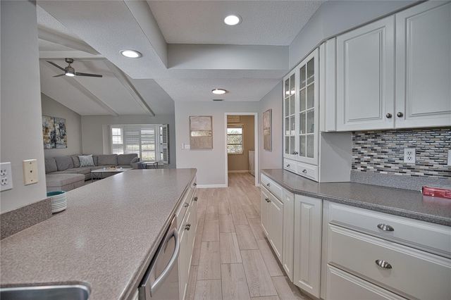 1702 KILRUSS DRIVE, Venice, FL 34292