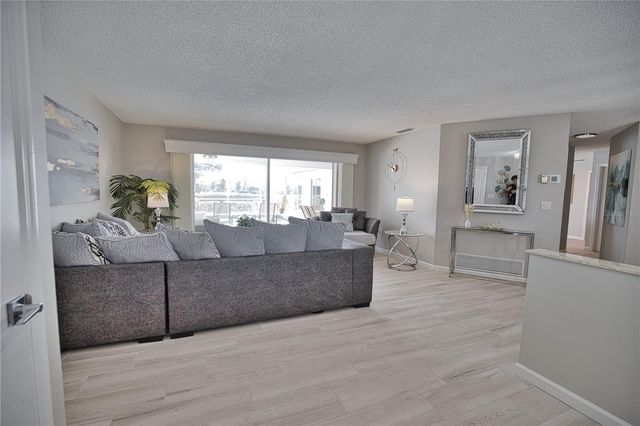 1702 KILRUSS DRIVE, Venice, FL 34292