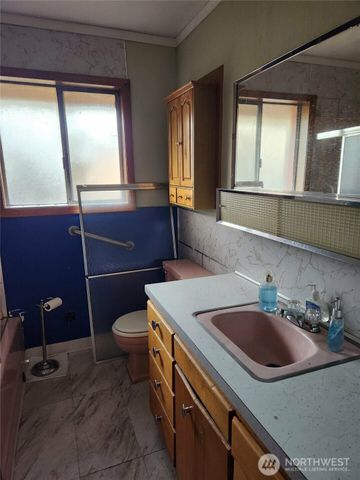 3303 Galvin Road, Centralia, WA 98531