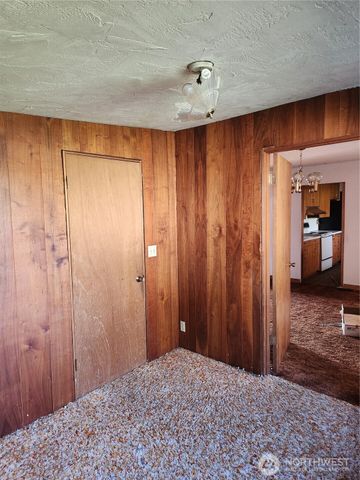 3303 Galvin Road, Centralia, WA 98531