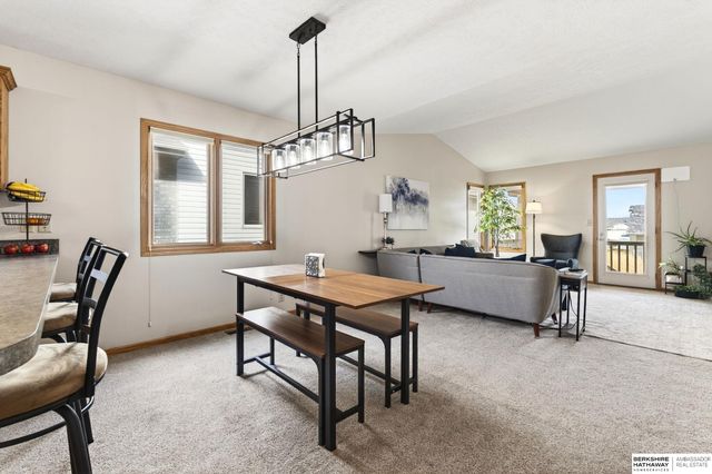 8420 Peregrine Court, Lincoln, NE 68505