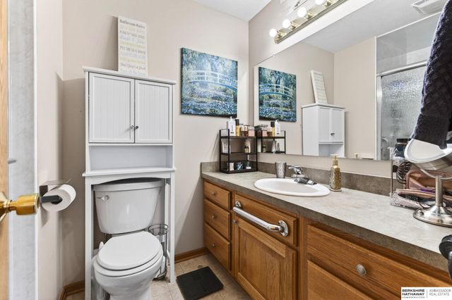 8420 Peregrine Court, Lincoln, NE 68505