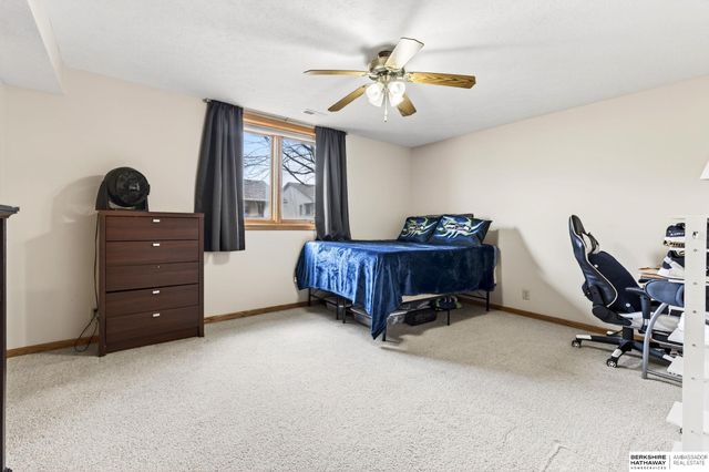 8420 Peregrine Court, Lincoln, NE 68505