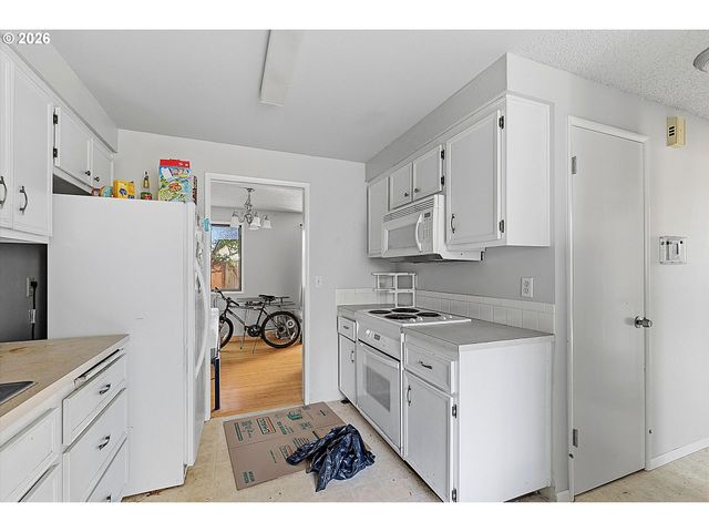 5783 Sw 204TH Pl, Beaverton, OR 97078