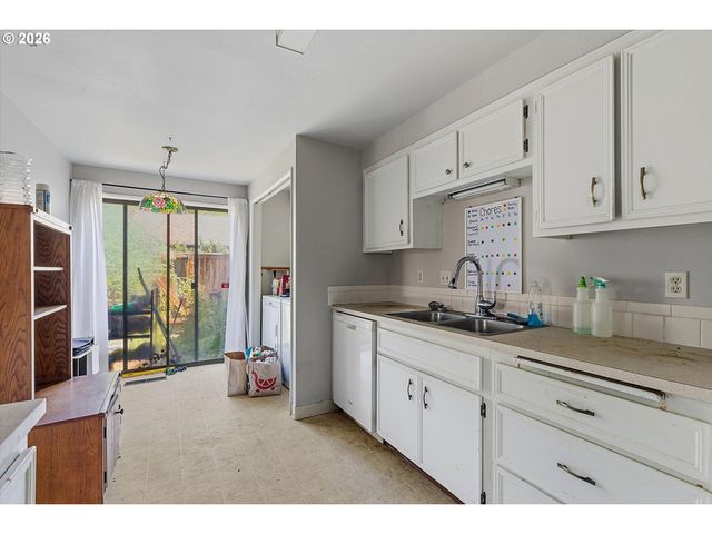 5783 Sw 204TH Pl, Beaverton, OR 97078