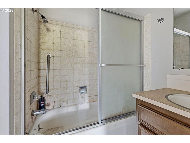 5783 Sw 204TH Pl, Beaverton, OR 97078