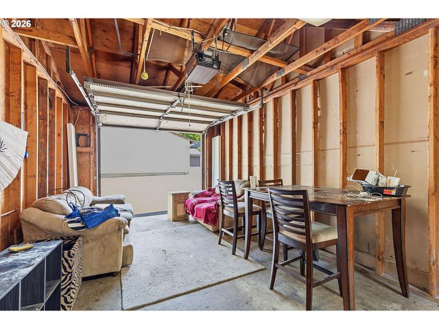 5783 Sw 204TH Pl, Beaverton, OR 97078