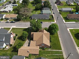 302 HIGHLAND AVE, Petersburg, WV 26847