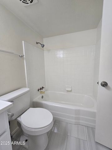3207 W JOAN DE ARC Avenue, Phoenix, AZ 85029
