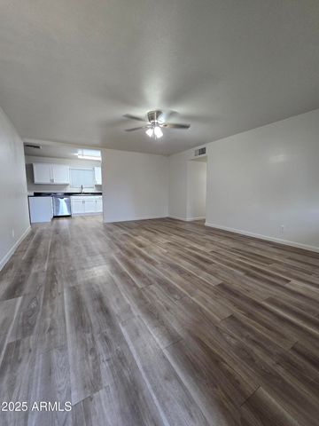 3207 W JOAN DE ARC Avenue, Phoenix, AZ 85029