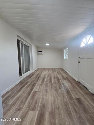 3207 W JOAN DE ARC Avenue, Phoenix, AZ 85029