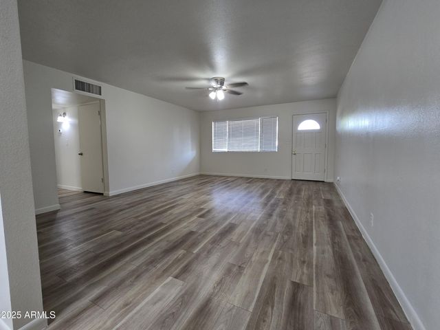 3207 W JOAN DE ARC Avenue, Phoenix, AZ 85029