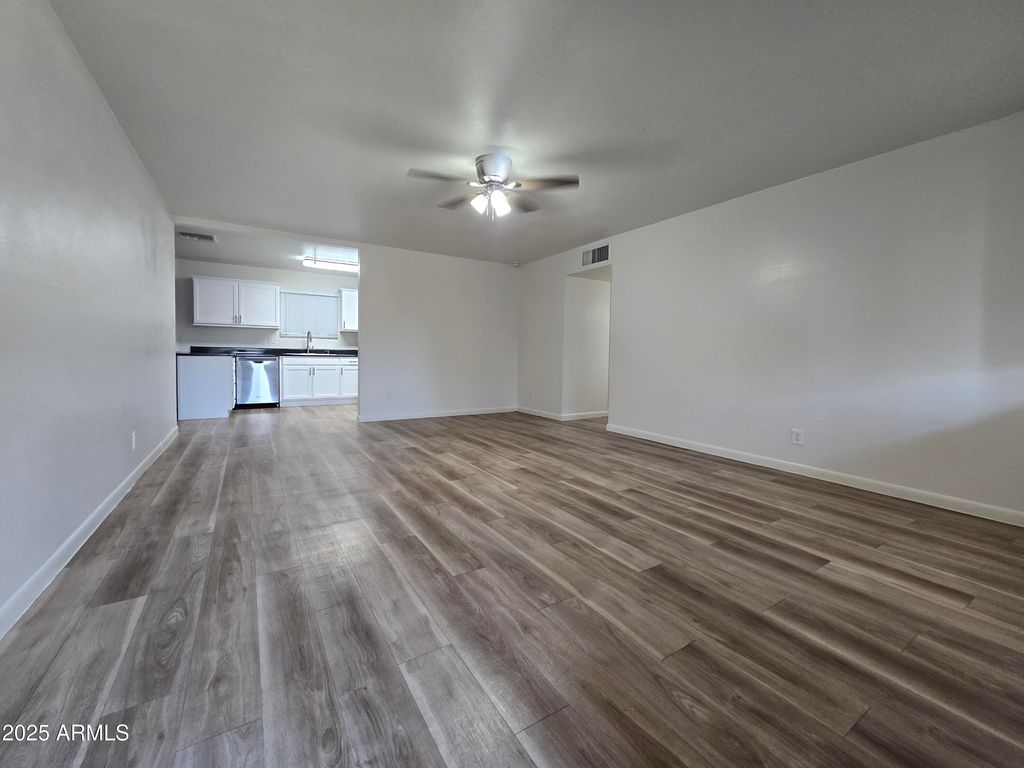 3207 W JOAN DE ARC Avenue, Phoenix, AZ 85029 — photo 3
