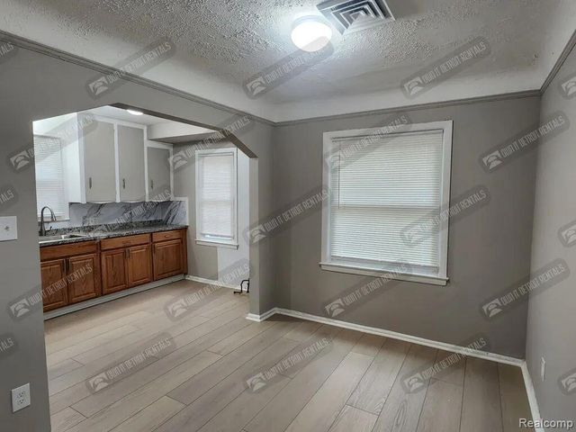 14331 Ardmore Street, Detroit, MI 48227