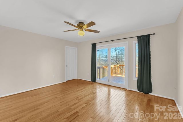 11 Poplar Drive, Mills River, NC 28759