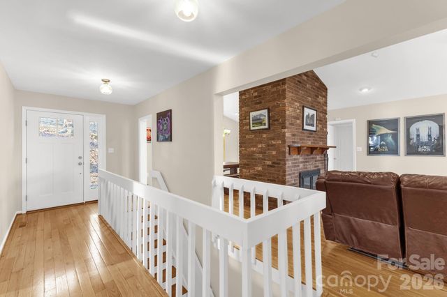 11 Poplar Drive, Mills River, NC 28759