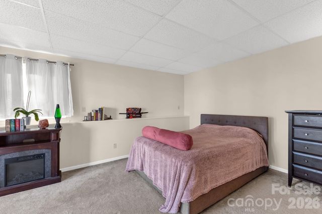 11 Poplar Drive, Mills River, NC 28759