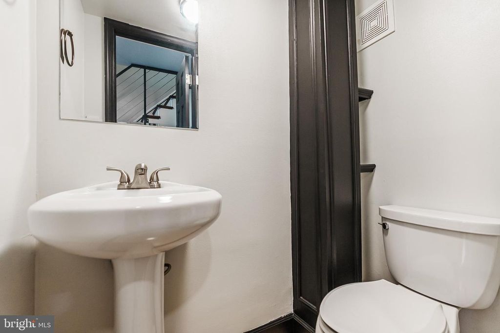 309 DALY ST, Philadelphia, PA 19148