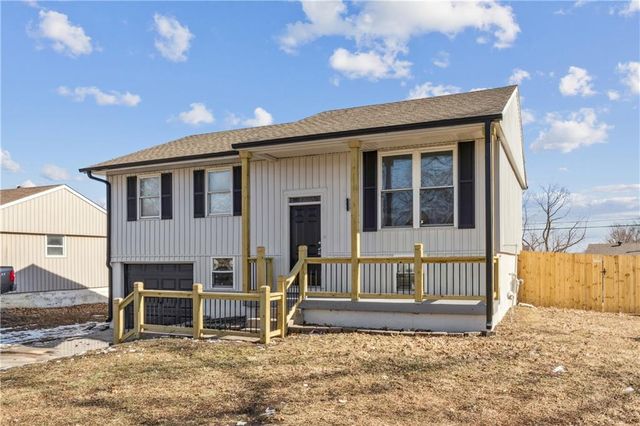 827 N Choctaw Avenue, Independence, MO 64056