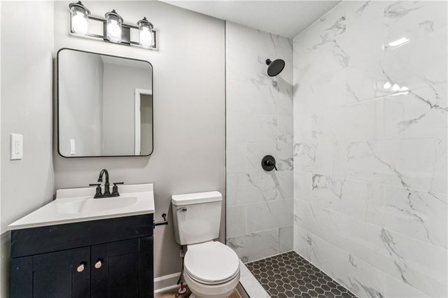 827 N Choctaw Avenue, Independence, MO 64056