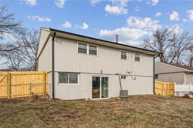 827 N Choctaw Avenue, Independence, MO 64056