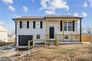 827 N Choctaw Avenue, Independence, MO 64056