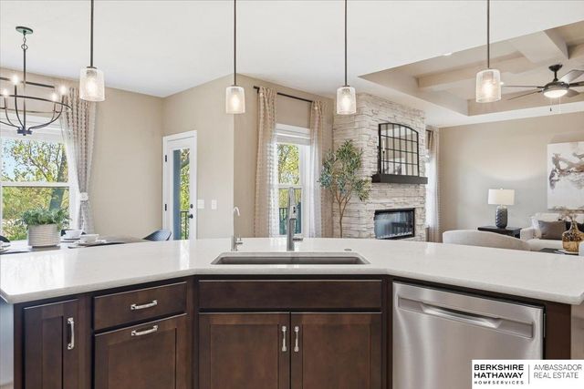 20878 Camelback Avenue, Gretna, NE 68028