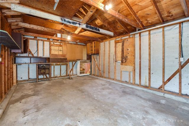 1173 Stewart Avenue, Xenia, OH 45385