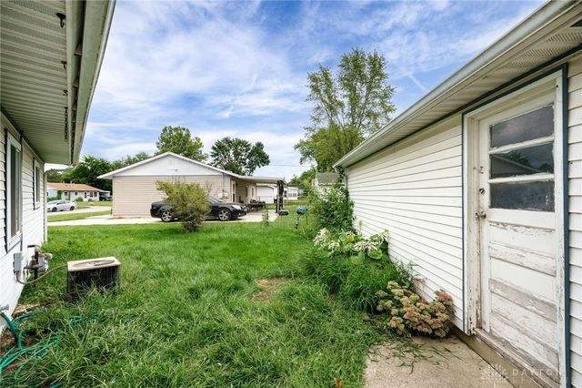 1173 Stewart Avenue, Xenia, OH 45385