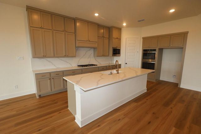 19714 Centennial Park Lane, Cypress, TX 77433