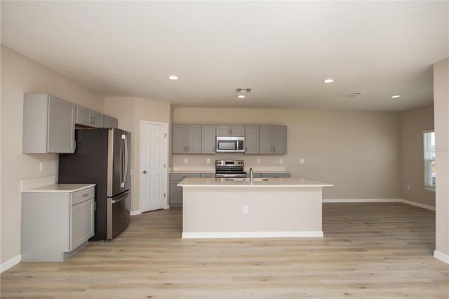 5390 SAN PIETRO DRIVE, Winter Haven, FL 33884