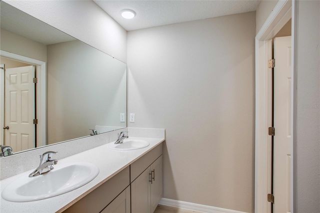 5390 SAN PIETRO DRIVE, Winter Haven, FL 33884