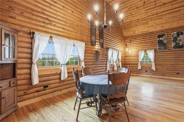 527 Little Creek Rd, Amwell, PA 15311