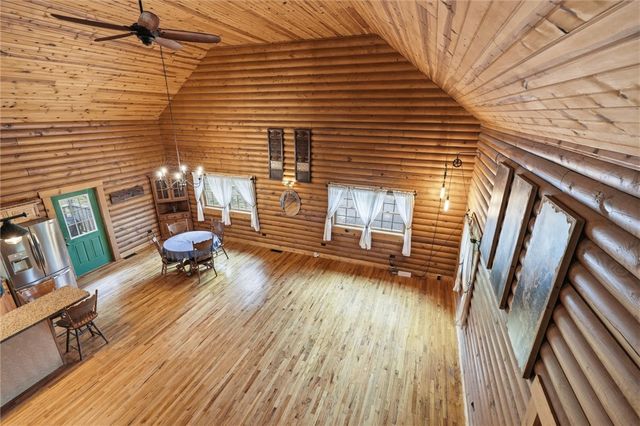 527 Little Creek Rd, Amwell, PA 15311