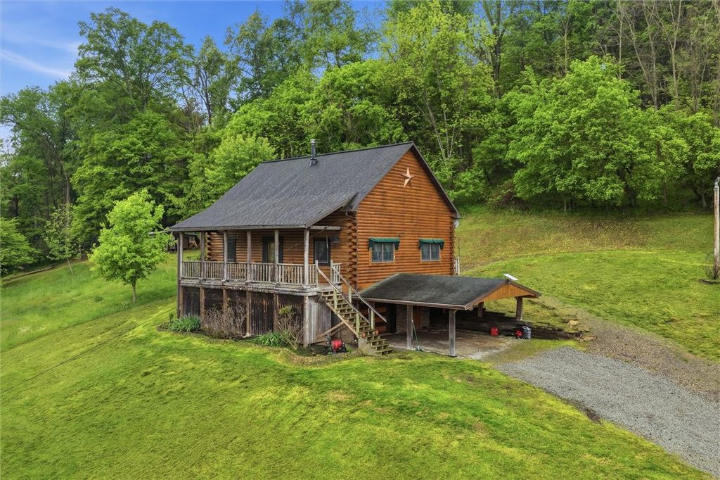 527 Little Creek Rd, Amwell, PA 15311
