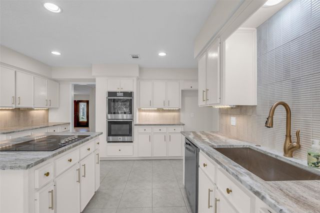 11407 Timberwild Street, The Woodlands, TX 77380