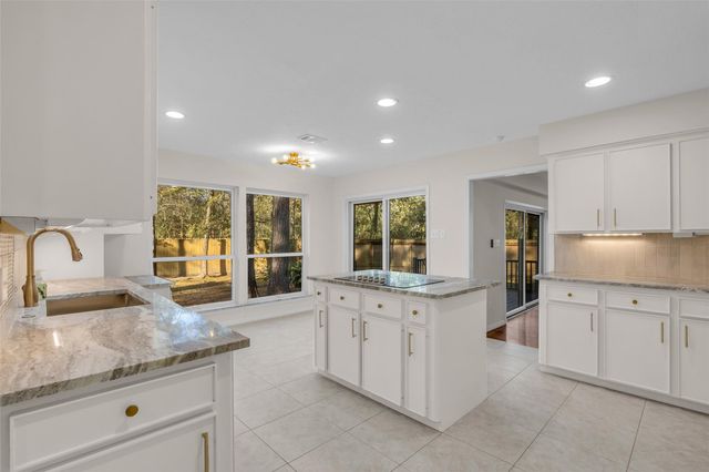 11407 Timberwild Street, The Woodlands, TX 77380