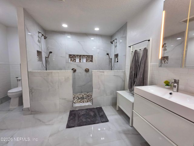 11605 PACIFIC DOGWOOD Court, Jacksonville, FL 32256