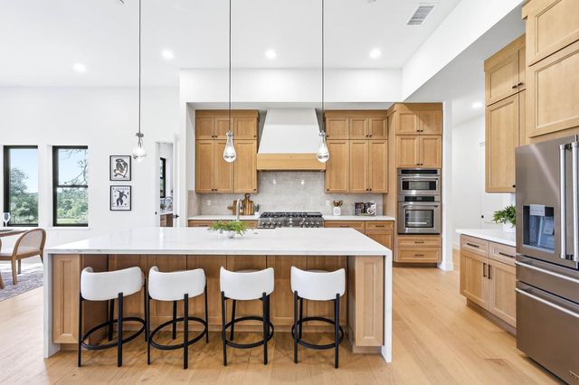 23796 Landon Evan Ln, Auburn, CA 95602