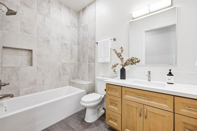 23796 Landon Evan Ln, Auburn, CA 95602