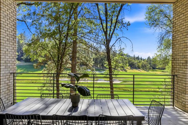 23796 Landon Evan Ln, Auburn, CA 95602